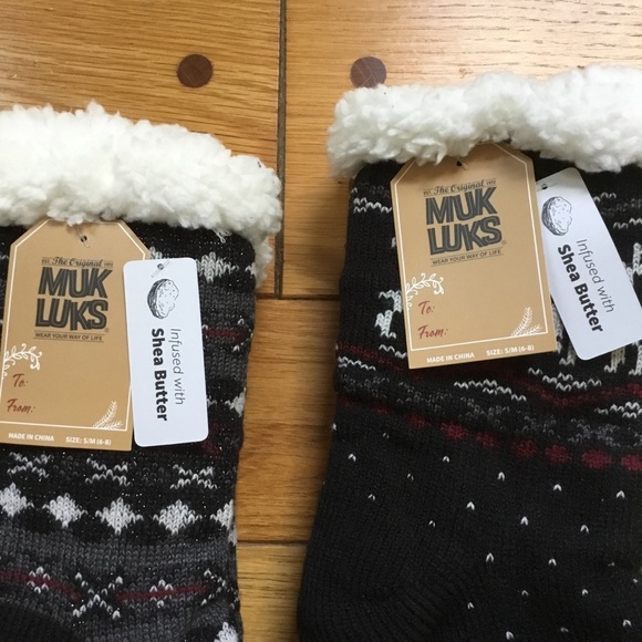 Muk Luks Bundle of 2 Sherpa Cozy Cabin Socks - Picture 2 of 6